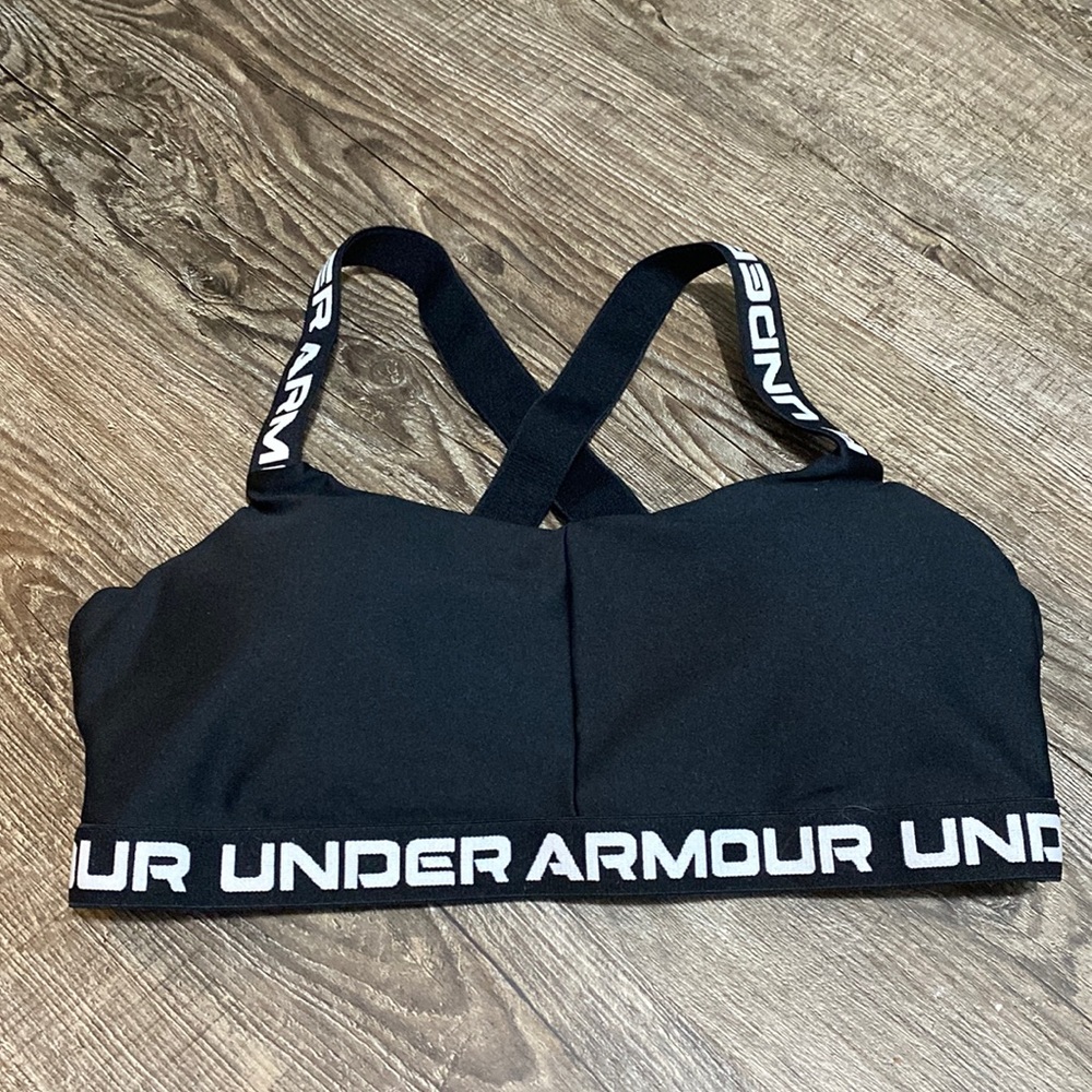 Underarmour sports bra
